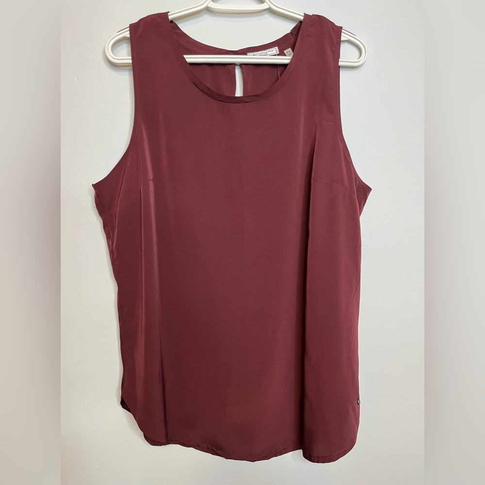 NWT Abercrombie & Fitch Sleeveless Burgundy Mauve Top Blouse Shell Sleeveless XL